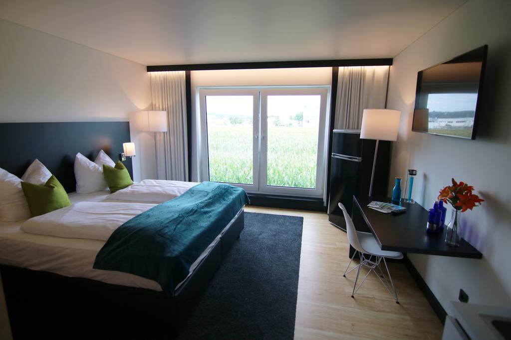 Mn Hotel By Wmm Hotels Mindelheim Esterno foto